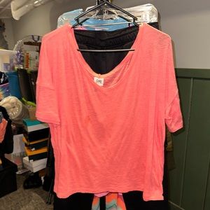 Womens C&S shirt size L